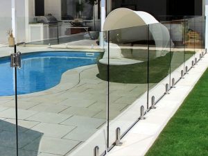 Glass Pool Fencing Safety and Spanish Legislation